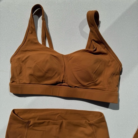 NWT NEIWAI ACTIVE X NYCB Mousse Medium Support Leggings + Bra Size S - Picture 3 of 5